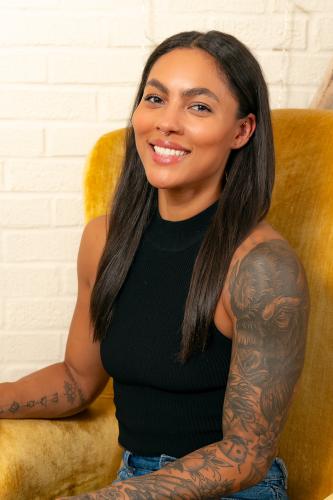 Dominique  Davis